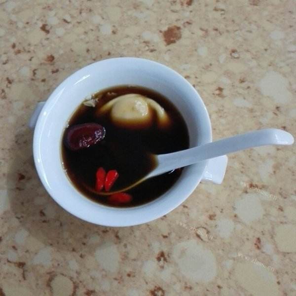 自制益母草鸡蛋酒