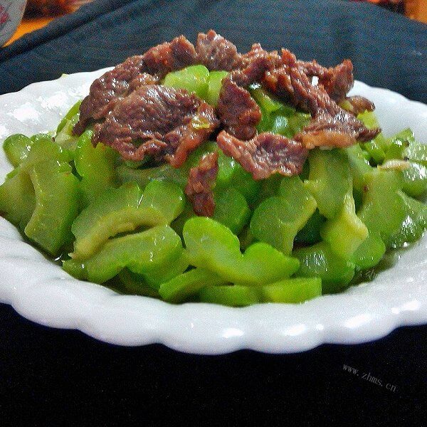 美味的豆豉苦瓜炒牛肉