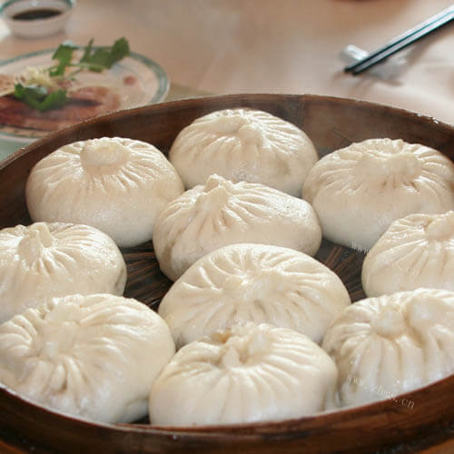 美味的水煎小笼包