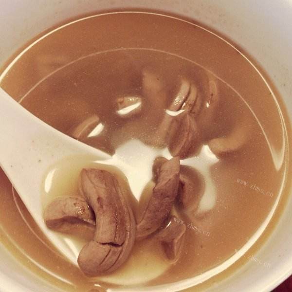 营养美味的鹿茸炖猪腰