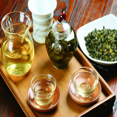 养颜的桂花乌龙茶