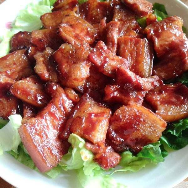 美味的花开五花肉 