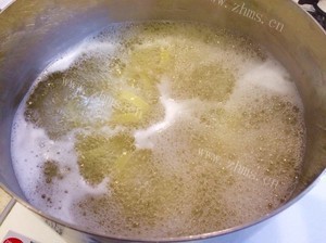 红酒牛肉意面做法图解2)