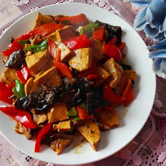 美味的烩素鸡