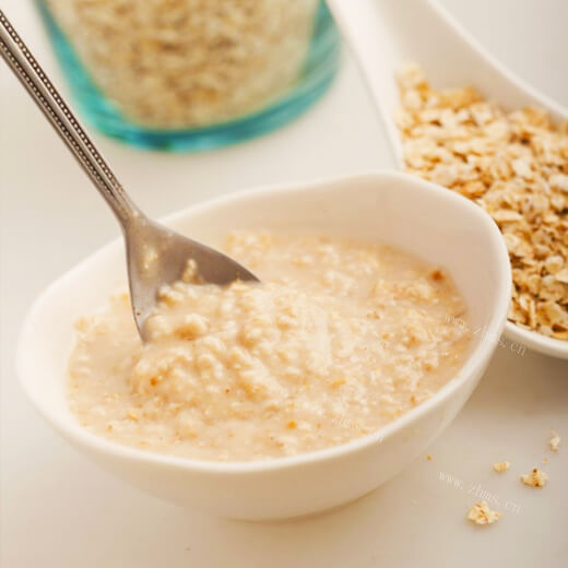 美味的糙米红豆薏仁浆