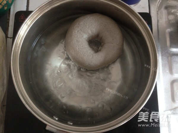 美味的黑贝果 做法图解6)
