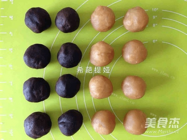 美美的多味广式月饼做法图解5)