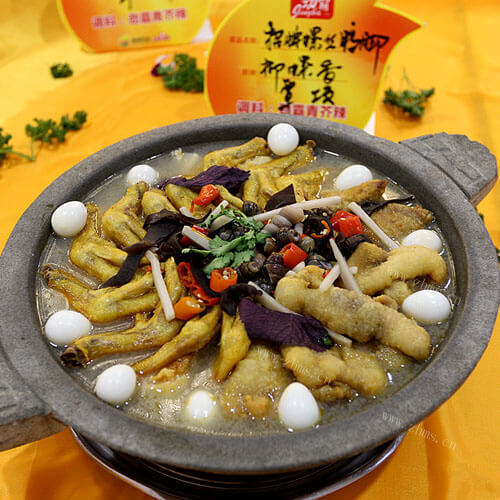 美味的螺蛳鸭脚煲