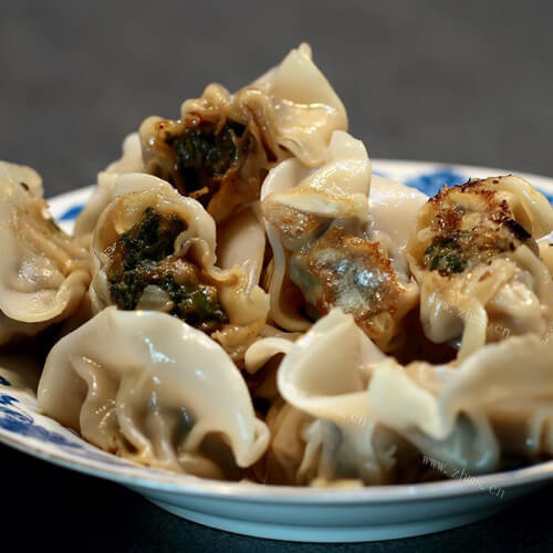 自制南瓜鸡蛋水煎饺