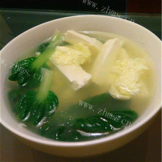 营养青菜豆腐肉片汤