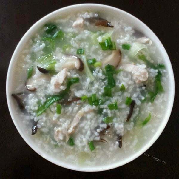 美味的花生鱿鱼瘦肉粥