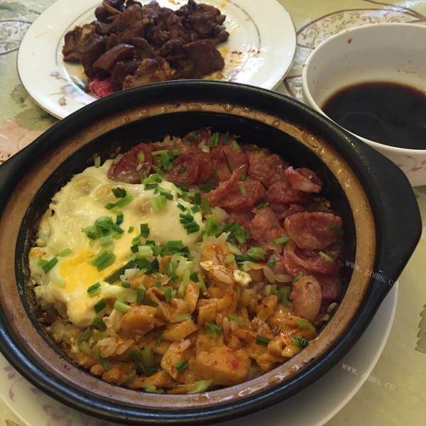 好吃的香菇排骨煲仔饭