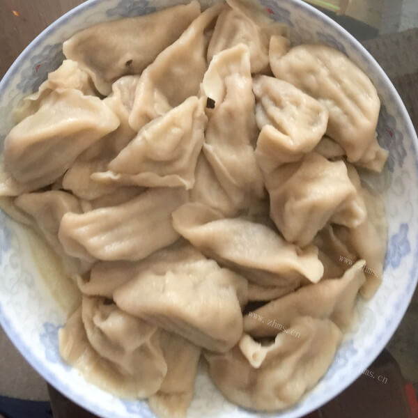 鲜美的白菜羊肉馅饺子