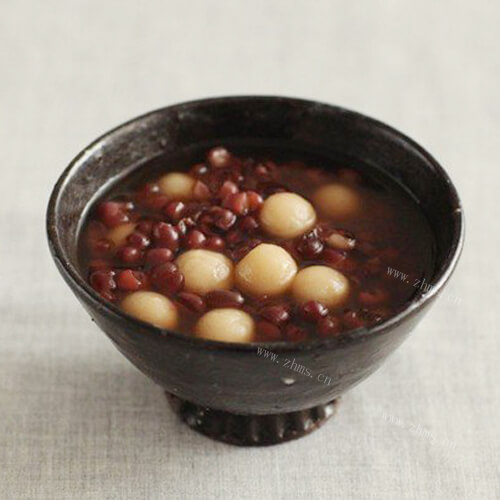 香醇可口的红豆圆子糖水