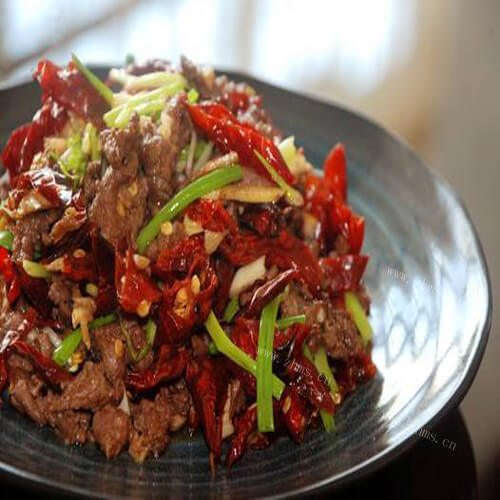 美味的爆抄牛肉