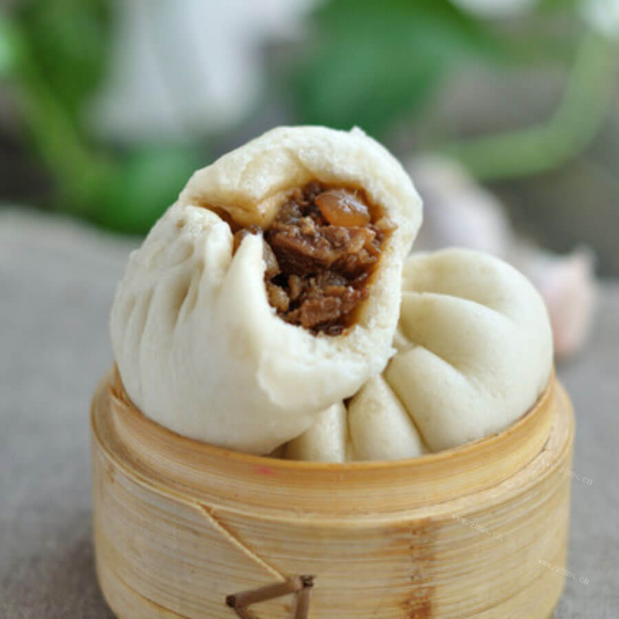 美味的萝卜酱肉包