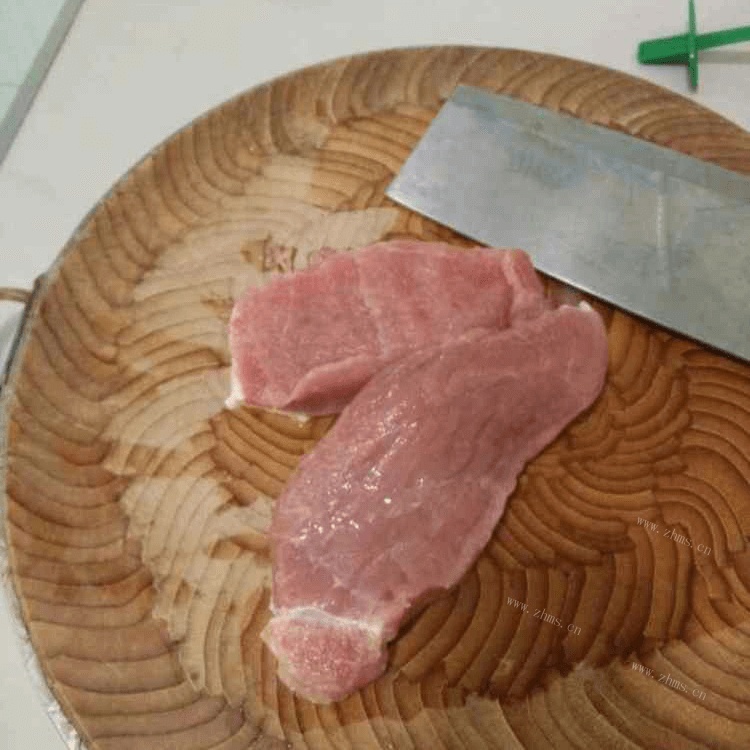 美味的鲜肉小馄饨做法图解1)