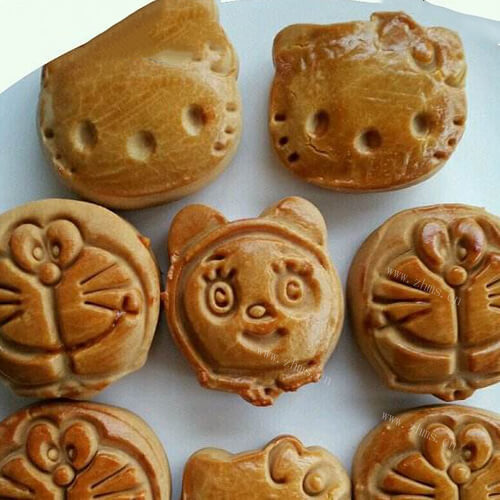 漂亮卡通月饼