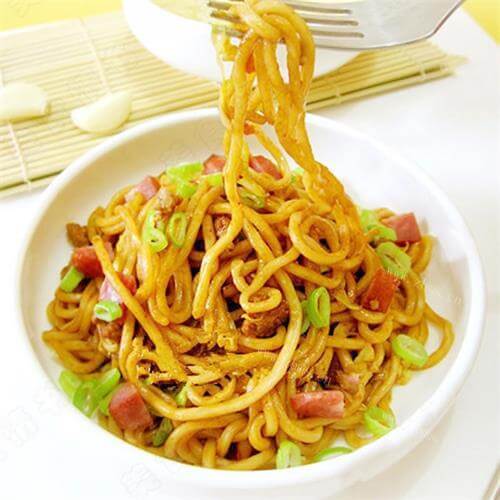 好吃的美味炒面