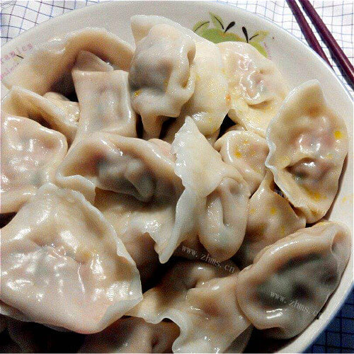 健康猪肉香菇胡萝卜饺子