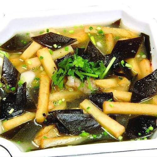 美味的土豆条海带片