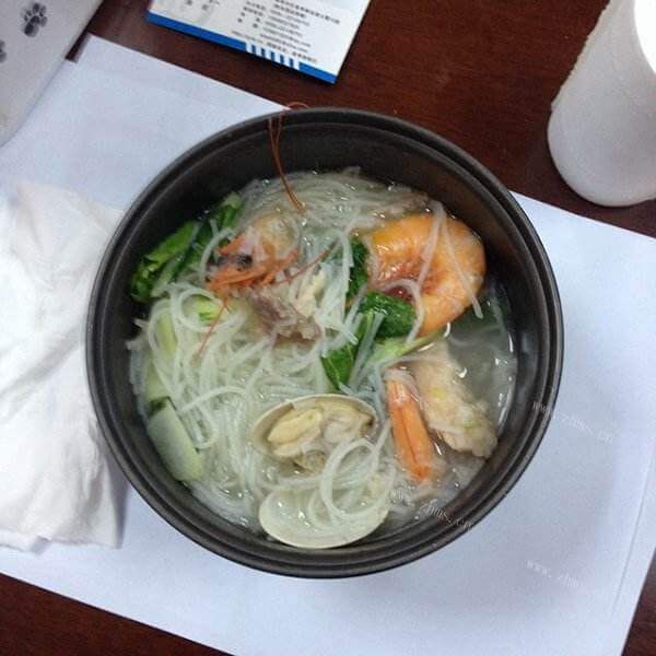 美味湖头米粉汤煮法