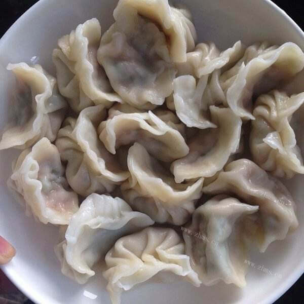 美味芹菜猪肉饺子