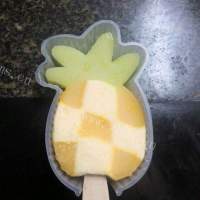 甘甜的菠萝冰糕