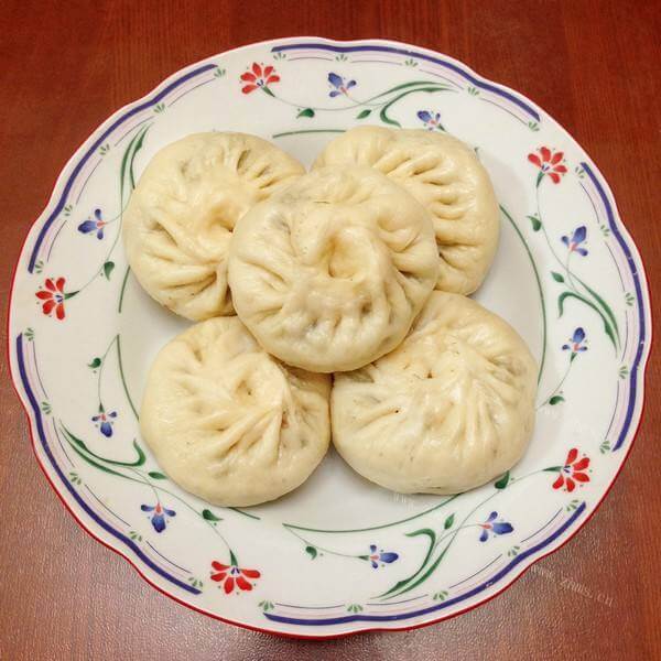 香甜的胡萝卜豆腐蒸包