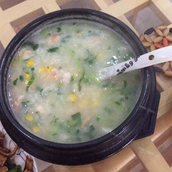 好吃的鲜虾玉米粥