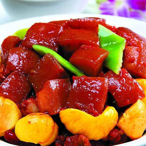 家常拆骨肉焖栗子