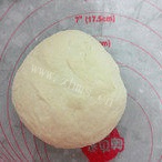 自制蔬菜披萨做法图解8)