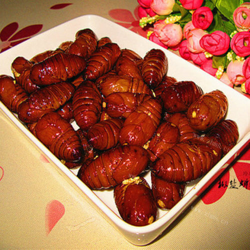 喷香美味吮指椒盐蝉蛹