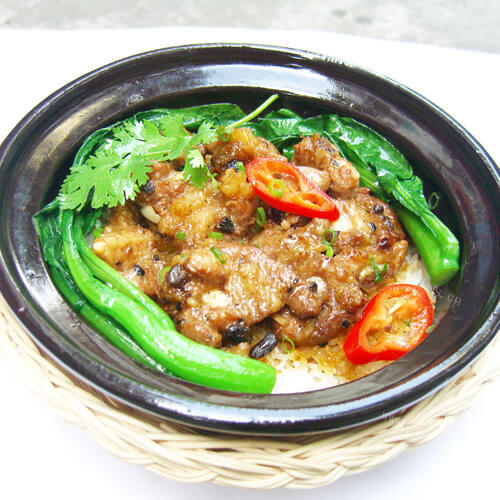 著名的塔吉锅煲仔饭