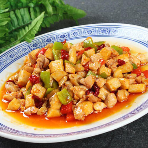 暖心外婆菜炒鸡丁