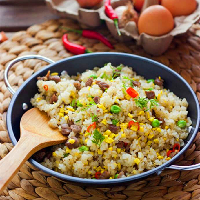 美味简易的胡椒牛肉炒饭