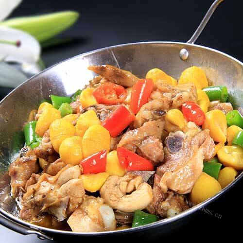 麻辣的干锅鸡肉