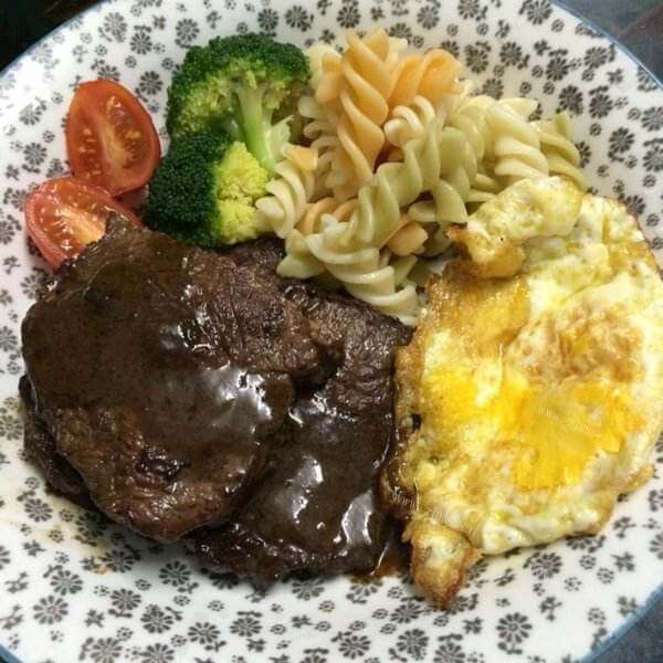黑椒牛排全餐 