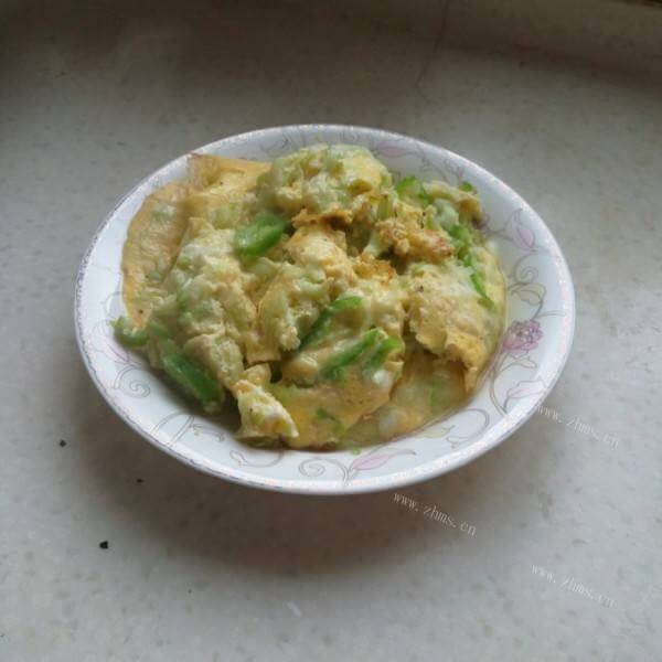 美味的西葫芦蒸蛋羹