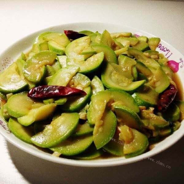 好吃的醋炒西葫芦片