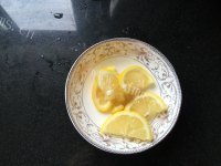 酸甜可口的桃子苹果汁做法图解4)