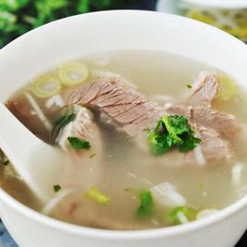 营养当归羊肉汤