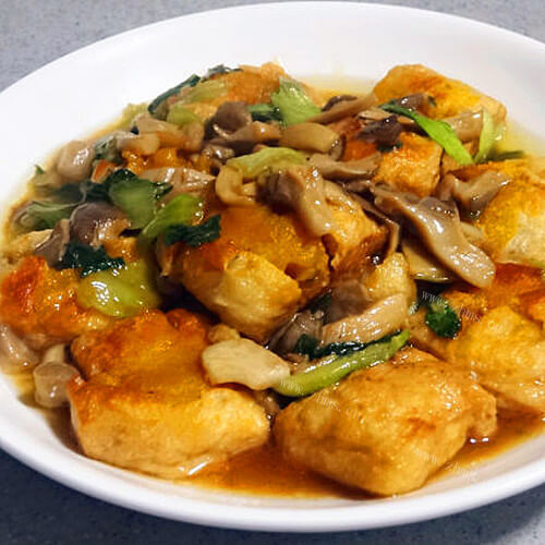 美味的蚝香红薯油豆腐