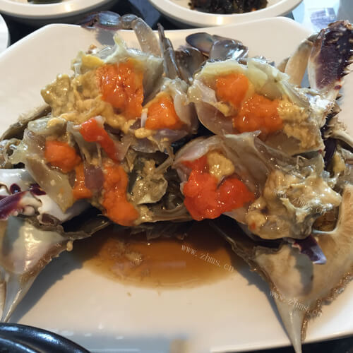 美味的酱闷小蟹