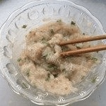 家常鲜虾鸡蛋卷做法图解2)