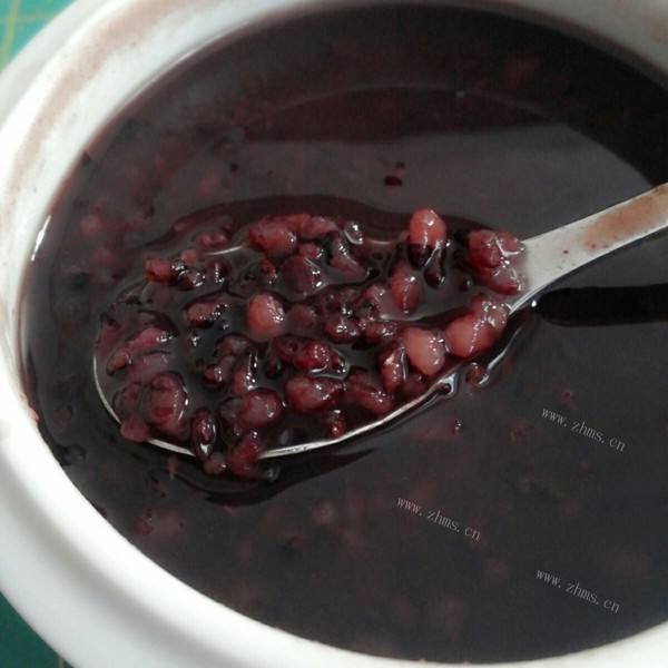 美味的香甜红豆汤