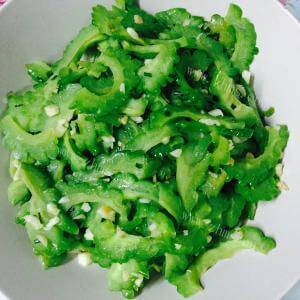 家常素炒苦瓜