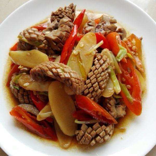 美味青椒炒腰花