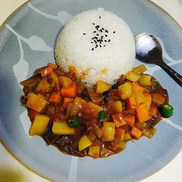 家常牛肉咖哩饭