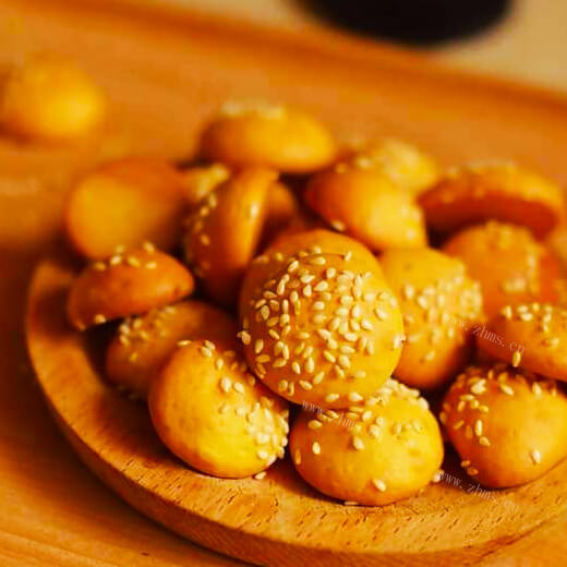 味道好的芝麻虾皮蛋饼